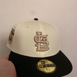 All the right Rushmore sneakerfeenday St. Louis cardinals final season patch siz